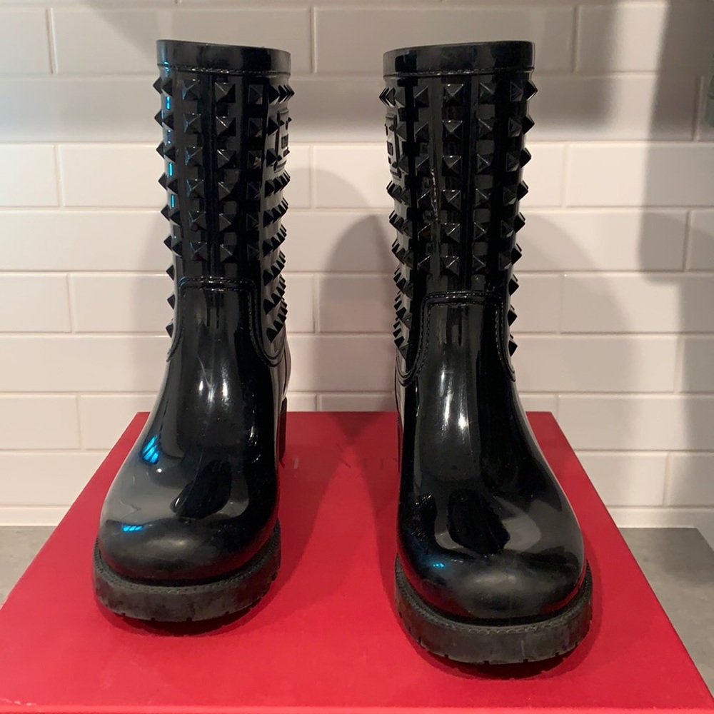 Black Valentino rain boots in size 41